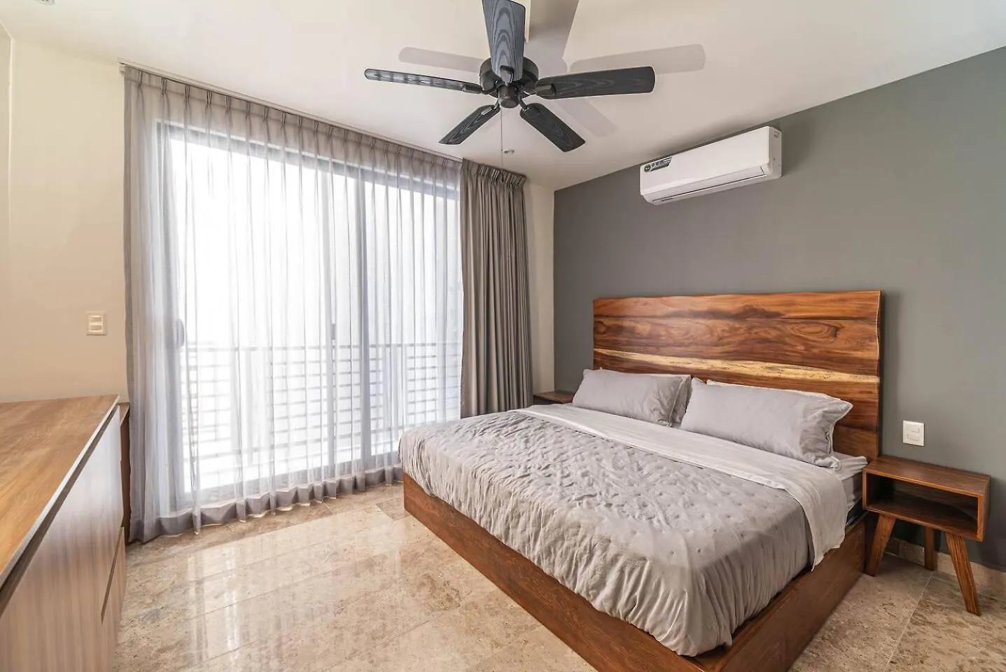 King Studio With Private Balcony, Rooftop Pool, Gym Tulum Mexico